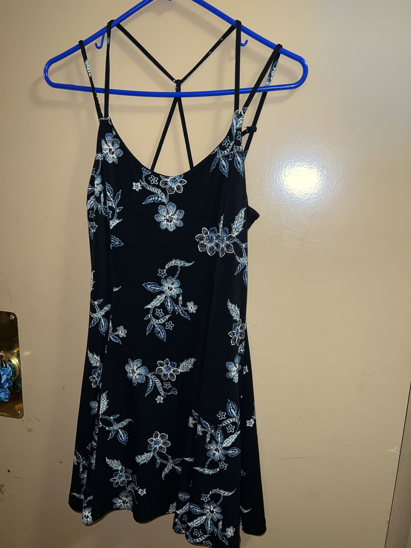 Aeropostale Medium Floral Black Dress