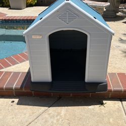 Dog House -medium Size 