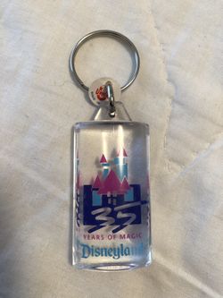 DISNEY 35th ANNIV KEYCHAINS