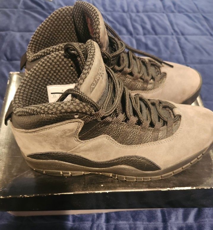 Jordan 10's Shadow
