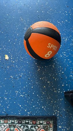 Medicine Ball 8 Lb