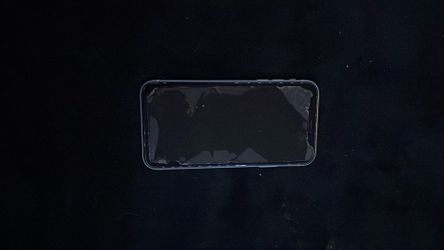 I phone xr ( READ DESCRIPTION )