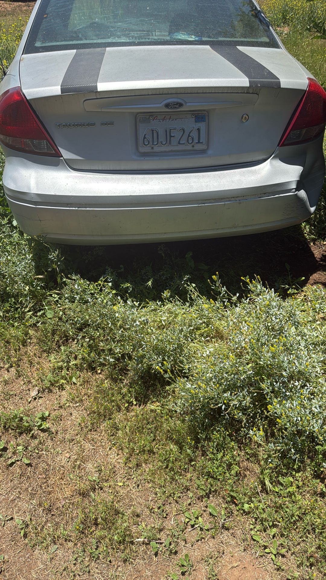 2004 Ford Taurus