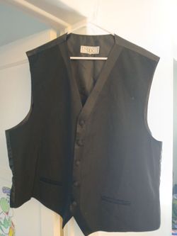 Men's dress vest