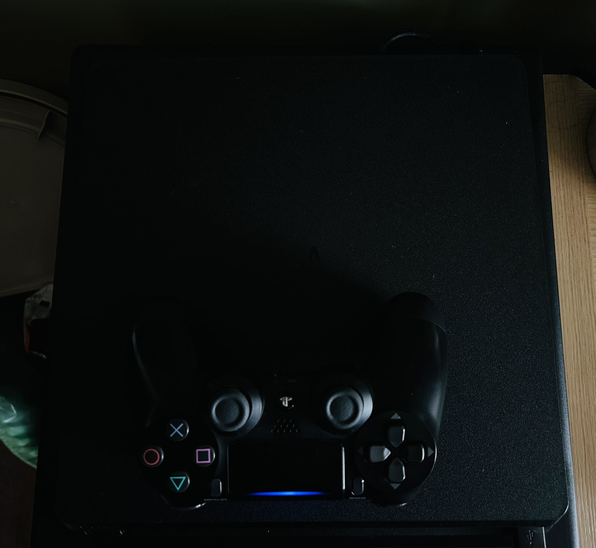 PS4 Slim