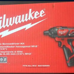 M12" 1/4" Hex Screwdriver Kit