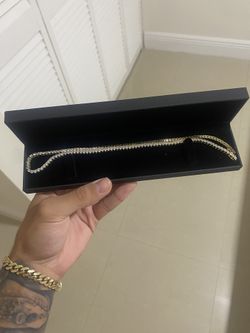 Golden Tennis Chain With Diamonds 