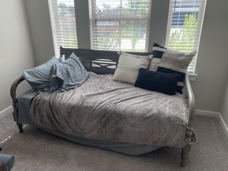 Day Bed