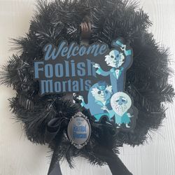 Disney Authentic The Haunted Mansion Theme Door Wreath