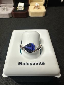 925 Sterling Silver Lab created Bue Sapphire Moissanite
