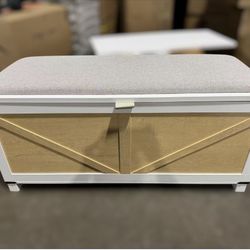 Farmhouse Storage Ottoman with Detachable Cushion