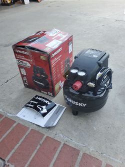 Husky
3 Gal. 120 PSI Portable Electric Oil-Free Light Duty Pancake Air Compressor with Fold Down Handle and 1-Quick Coupler