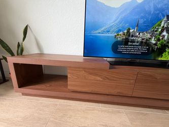 Extendable TV Stand - walnut