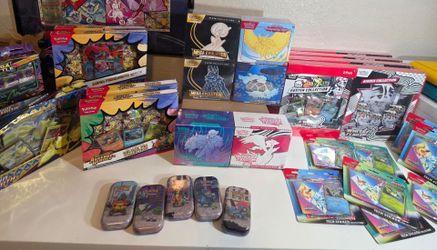 Sealed Pokémon products! ETBs, collection boxes, Prismatic Evolutions, Black Bolt, White Flare, Ascended Heroes & more