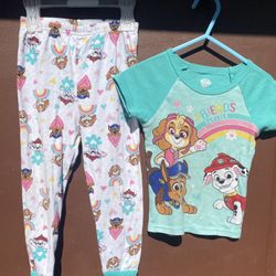 Paw Patrol Girls Sleep Wear Pajamas Set 4T.
