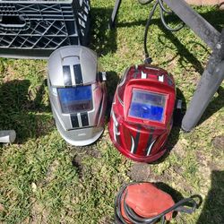 Welding helmet