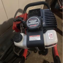 PREDATOR Gas-Powered Earth Auger