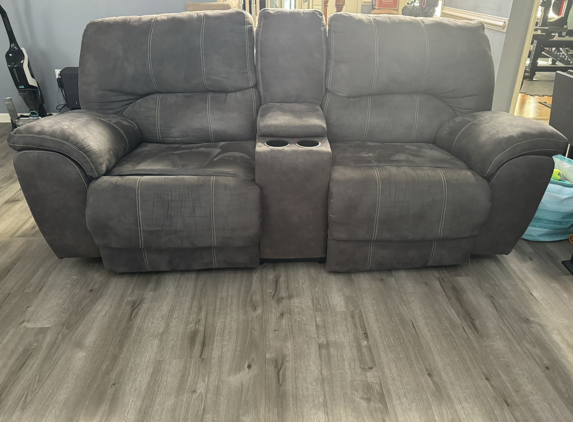 Gray Soda And Love Seat Recliners