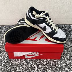 Nike Dunk Black And White Vintage