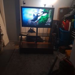 50  Inches  HISENSE  TV WITH STAND  $150