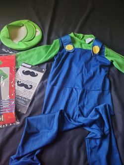 Costume