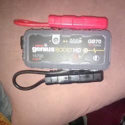 Noco Genius Boost HD GB70
