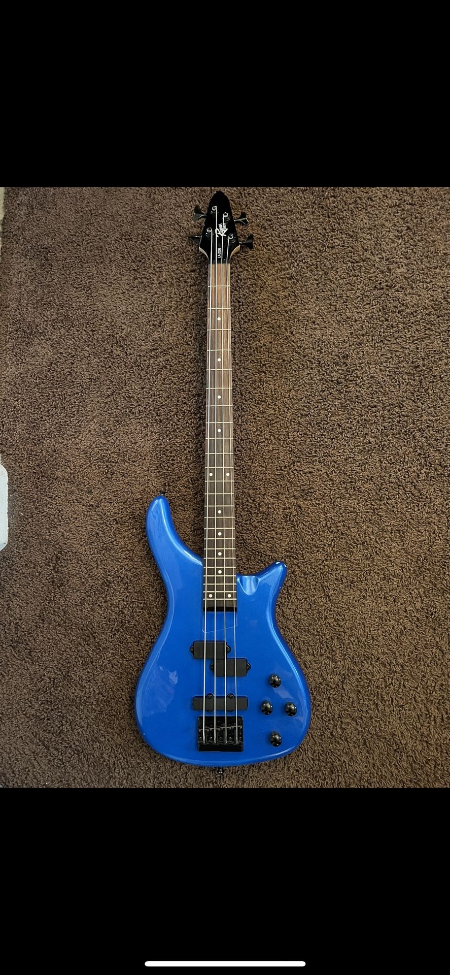 Rogue LX200B Series III Electric Bass Guitar Metallic Blue
