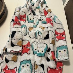 Girls Size 10 Squishmallows Robe (has some wash wear) 