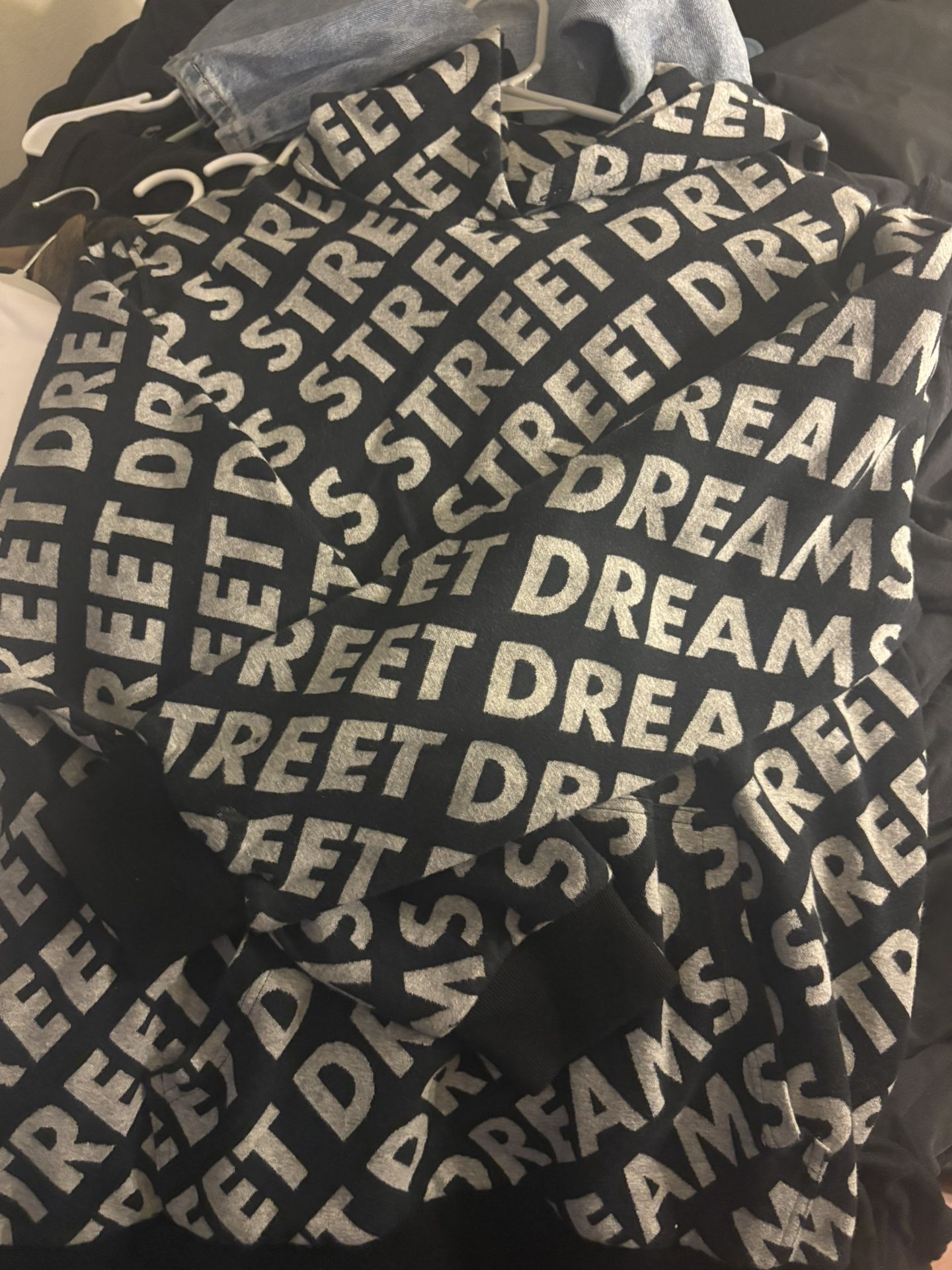 Street Dreams Size Large