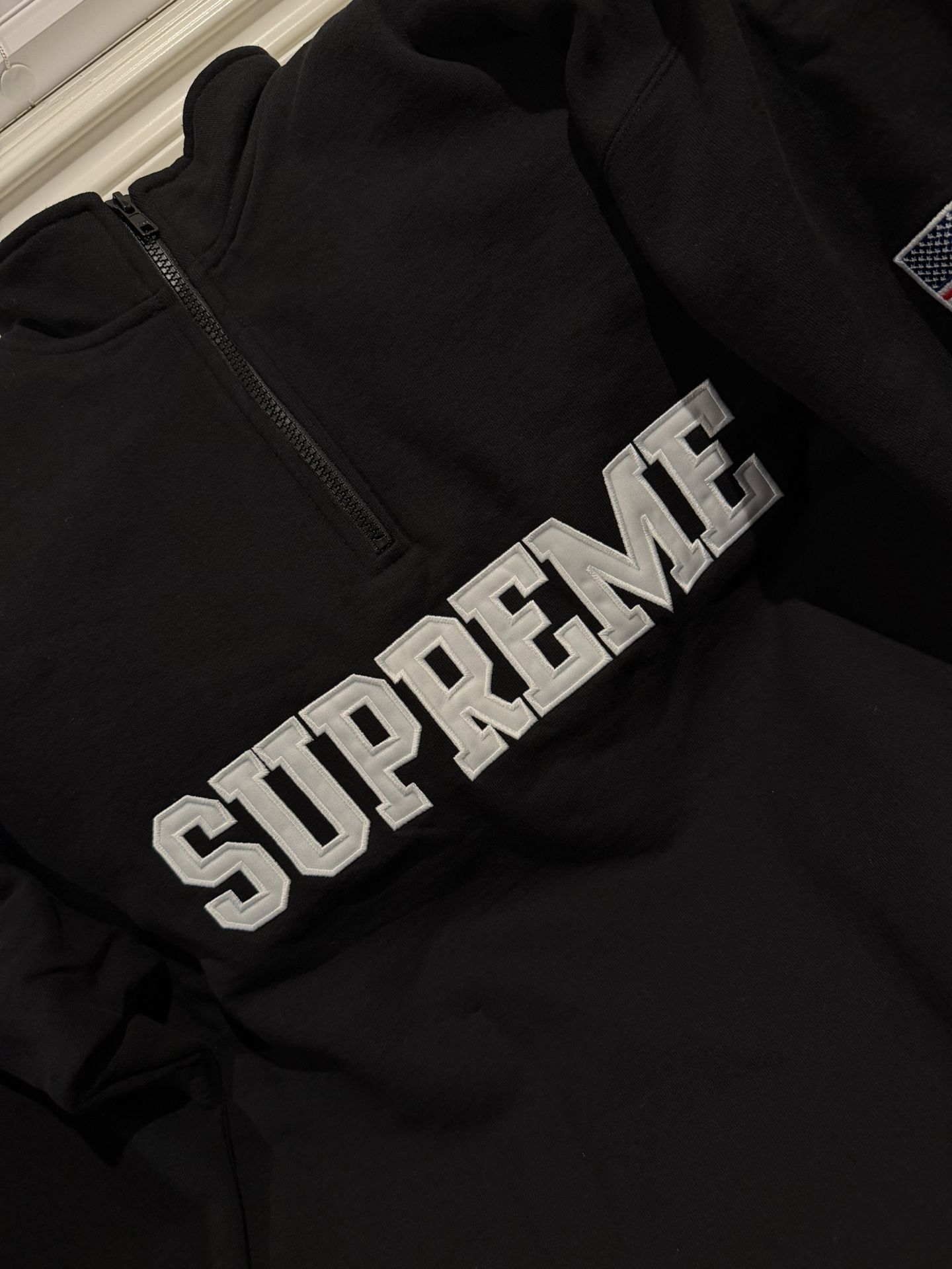 Supreme Flag Half Zip Pullover size XL Black - New York