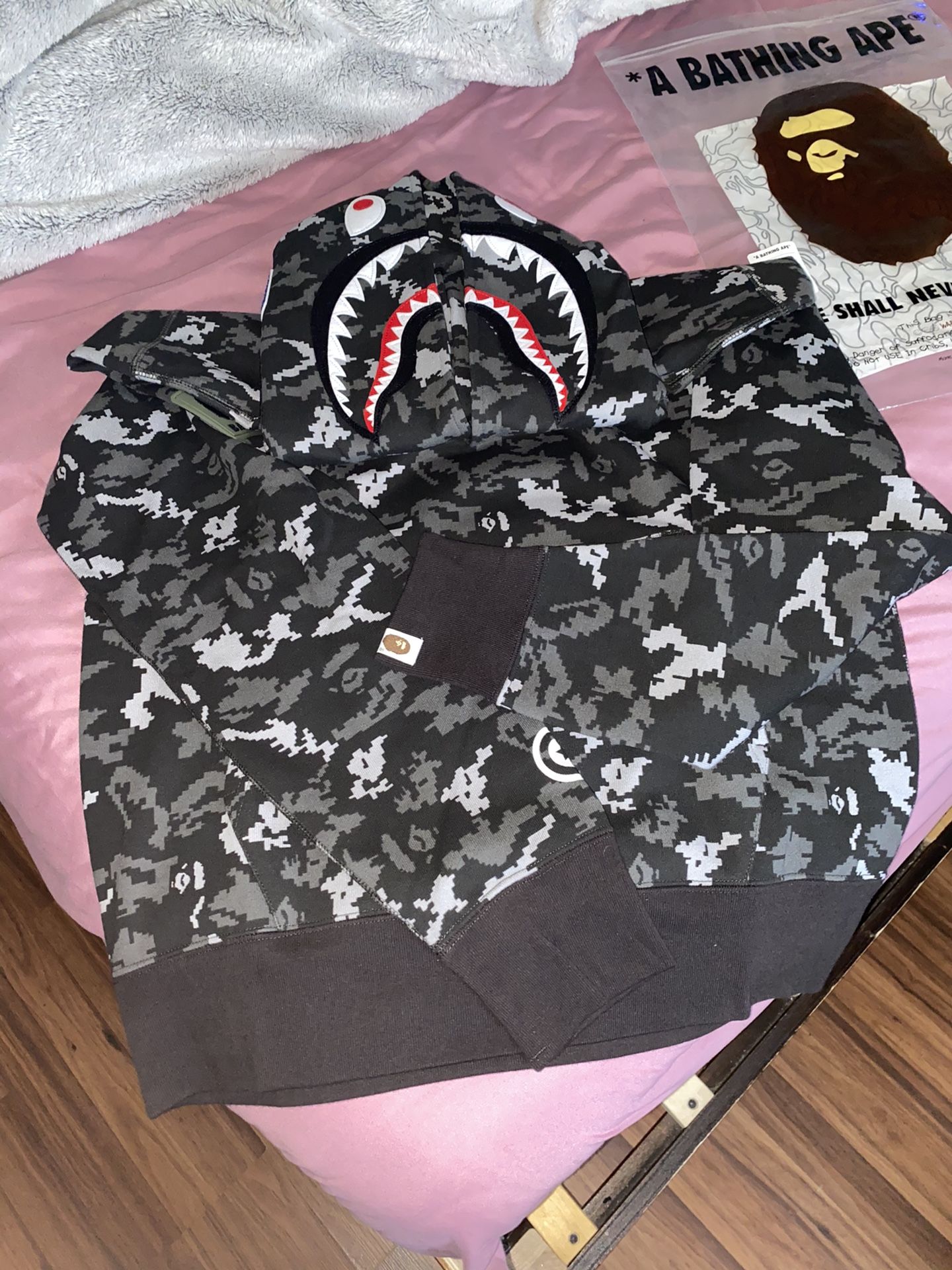 bape hoodie