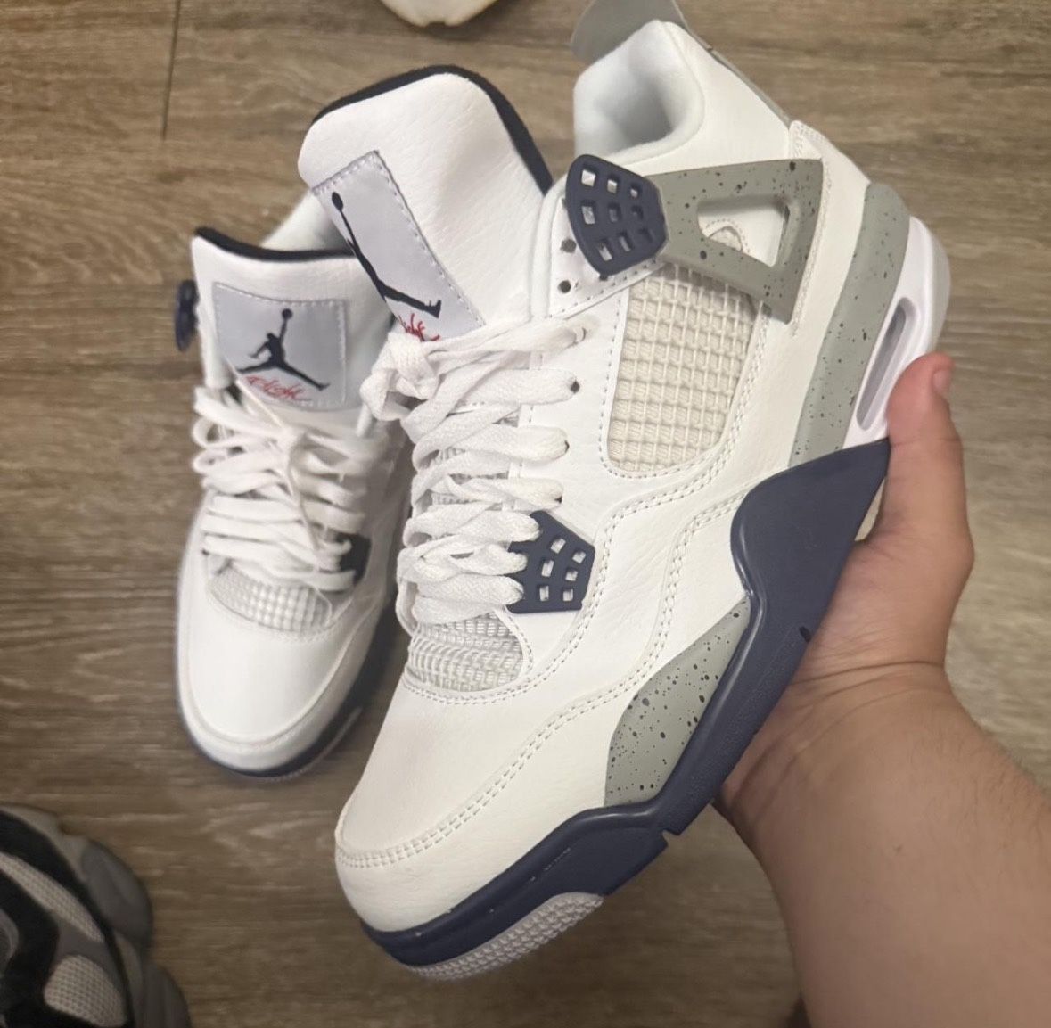 Air Jordan 4 Retro Midnight Navy – Brand New, Authentic