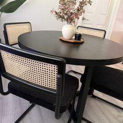 Dining Chairs 