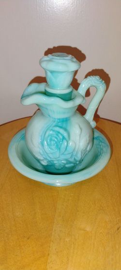 Vintage Avon Jadeite Pitcher & Basin