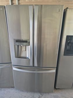 Kenmore Refrigerator stainless steel 3 door