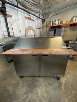 Refrigerated Prep Table 