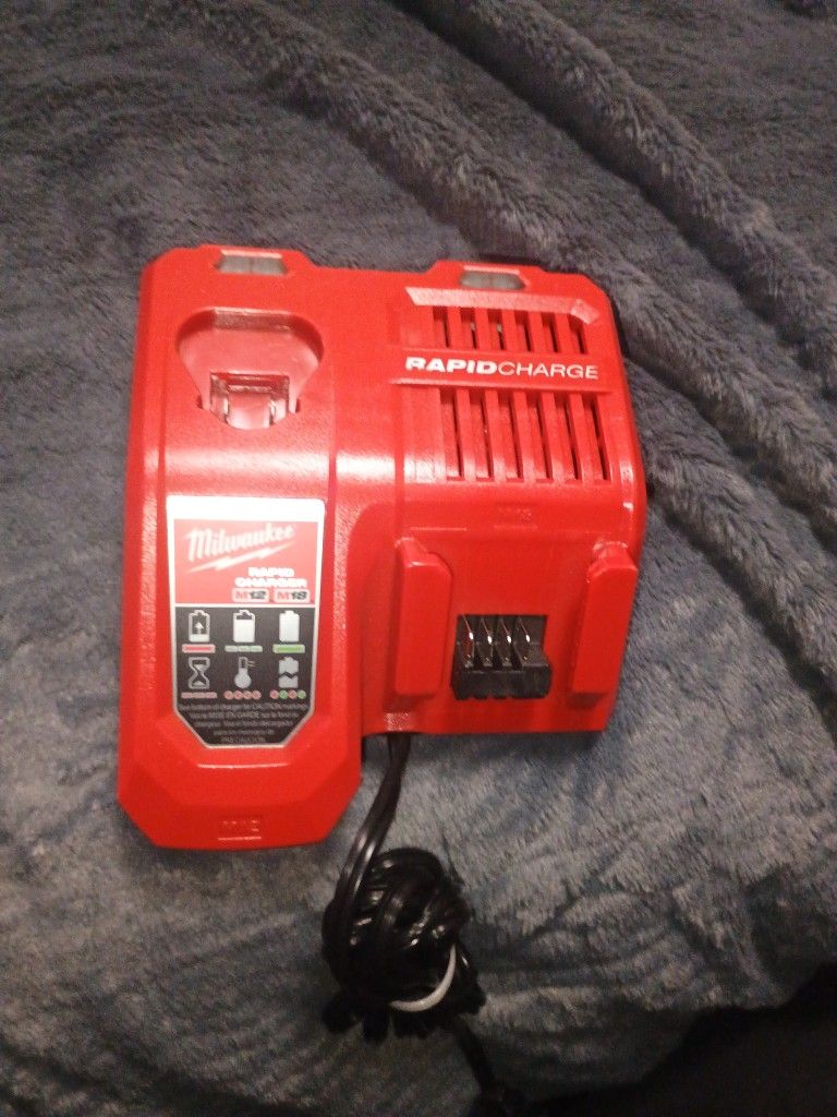 Milwaukee M12 M18 Rapid Charger New