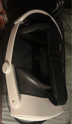 Meta Quest VR Headset- Comfort Headstrap and Carrying Bag Included