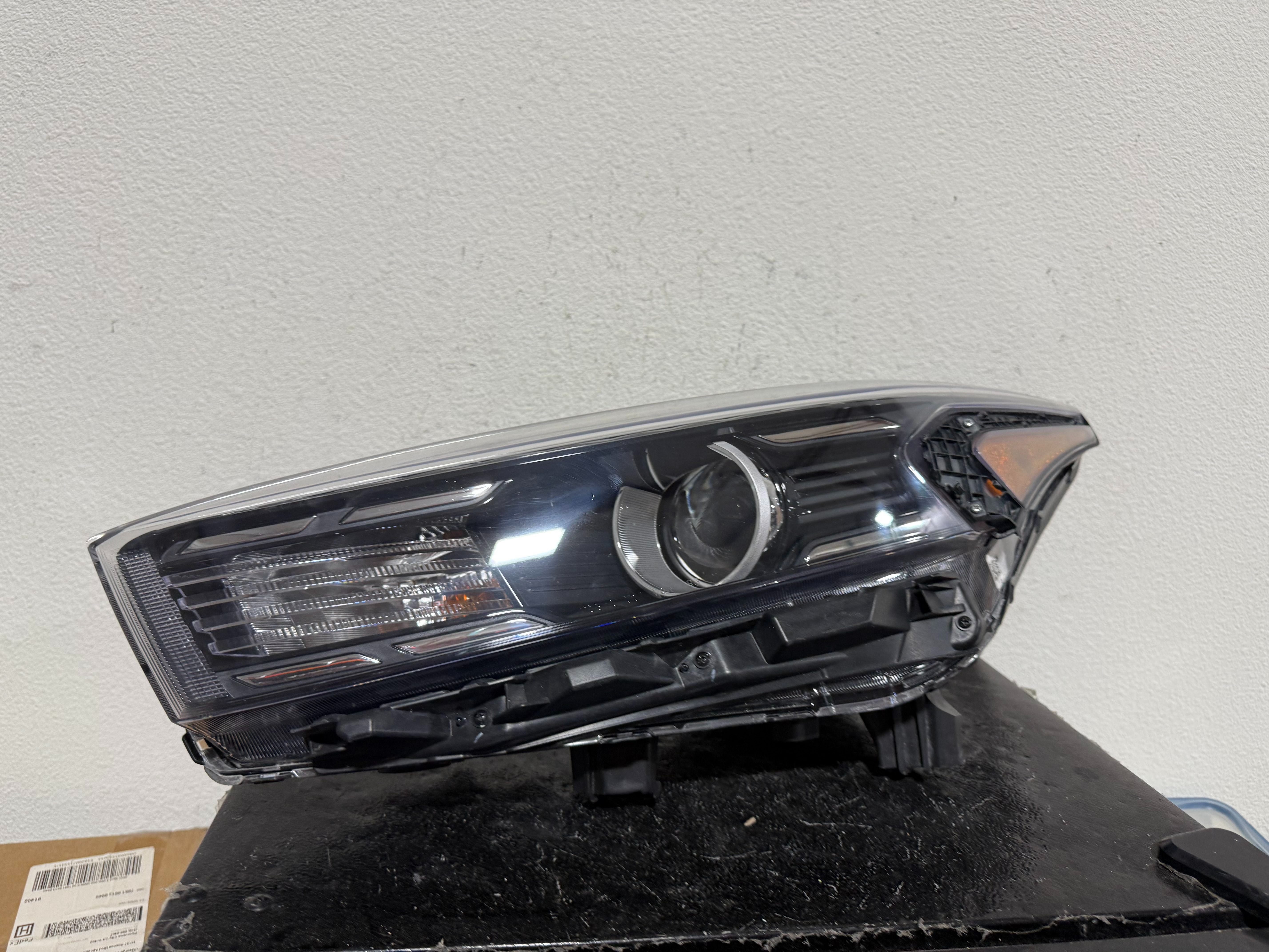 KIS FORTE LEFT HEADLIGHT 2023