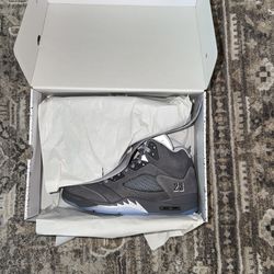 Jordan 5 Retro Wolf Grey size 10.5 men new