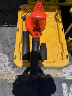 Black and Decker Corded Blower