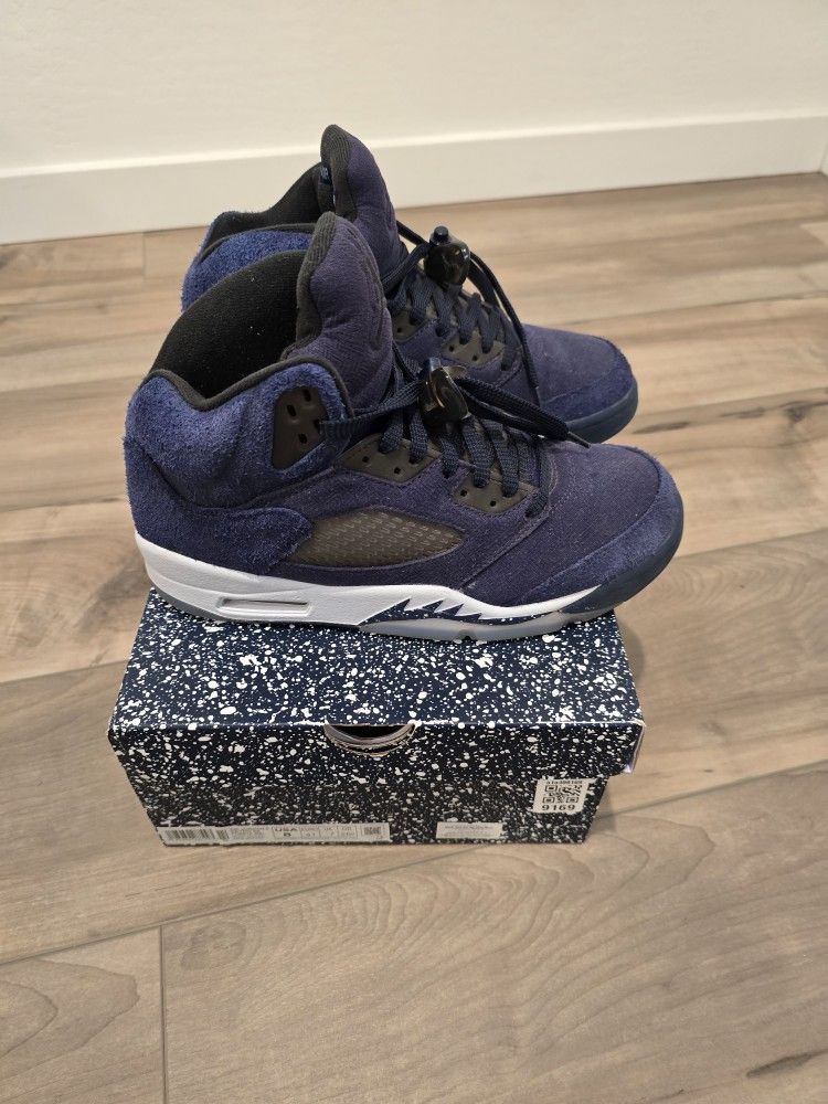 Jordan 5 Retro SE
