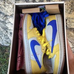 Jordan 1 Retro Low OG SP Travis Scott Canary (Women's)