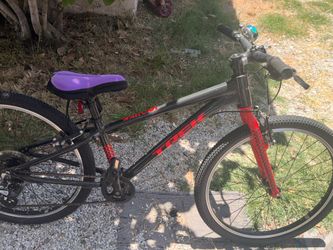 Speed trek 24 Mountain Bike 24 inch trek wahoo speed
