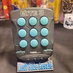 Vtg 1996 Lite 3 Handheld Puzzle Game Tested Works Tiger Electronics Tic Tac Toe.