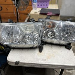 2013 Toyota Sequoia Head Lights
