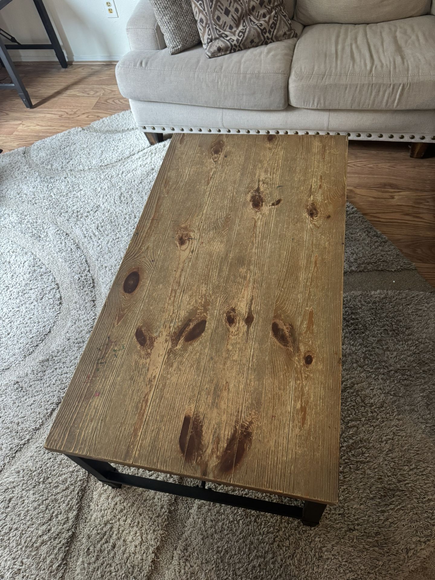 Coffee Table & End Table