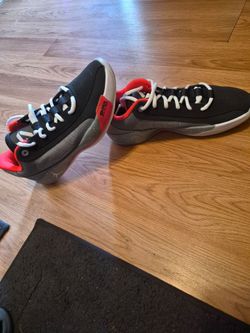 Jordan Luke Doncic Size 10.5