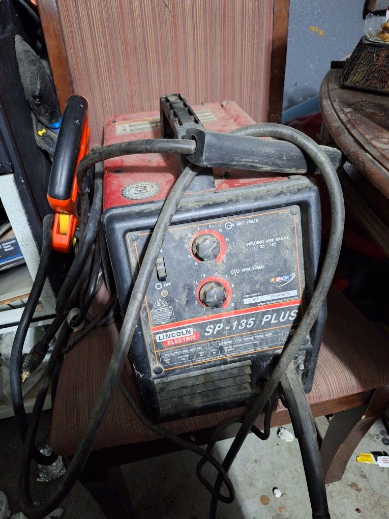 $400 OBO Electric Welder SP-135 PLUS