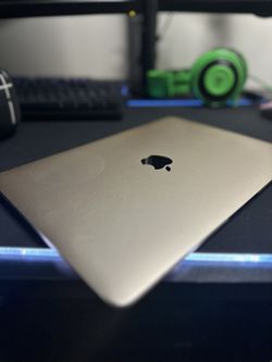 2016 13” MacBook.. 256gb.. macOS Monterey..